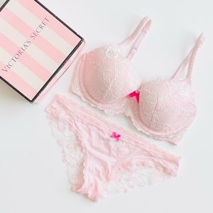 32DD SMALL Victoria’s Secret pink bra set